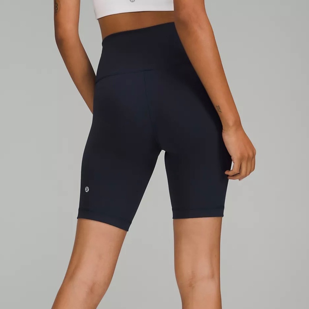 NWT Lululemon Wunder Train High-Rise Short 8" - True Navy - Picture 2 of 8